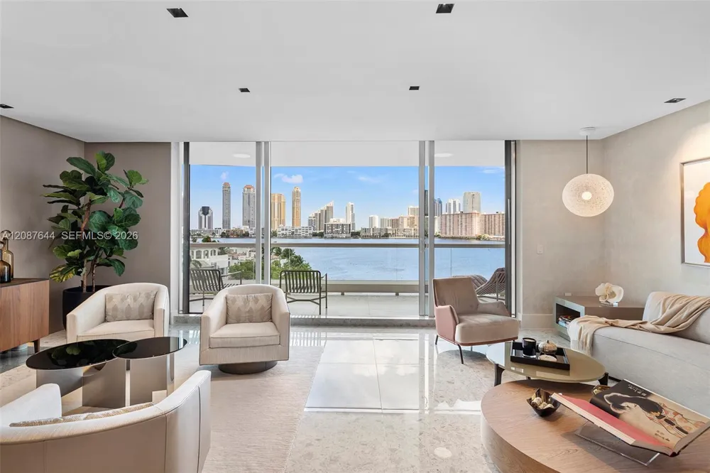 6000 Island Blvd #707 Aventura, FL 33160