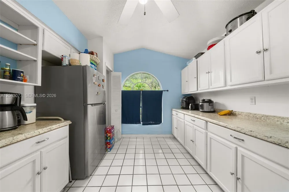 580 Summer Hill Drive Lake Placid, FL 33852