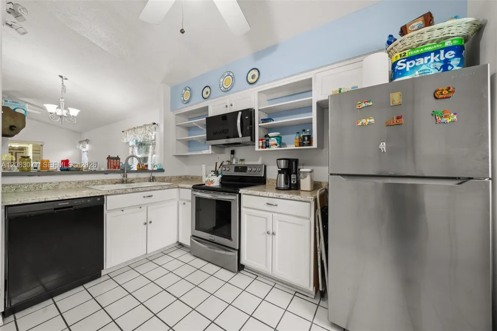 580 Summer Hill Drive Lake Placid, FL 33852
