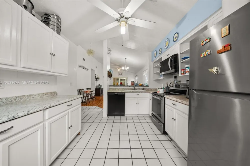 580 Summer Hill Drive Lake Placid, FL 33852