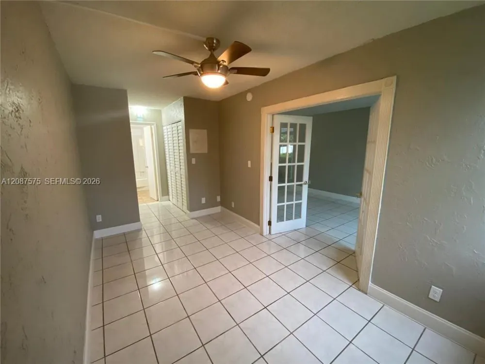 2771 Riverside Dr #111-A Coral Springs, FL 33065