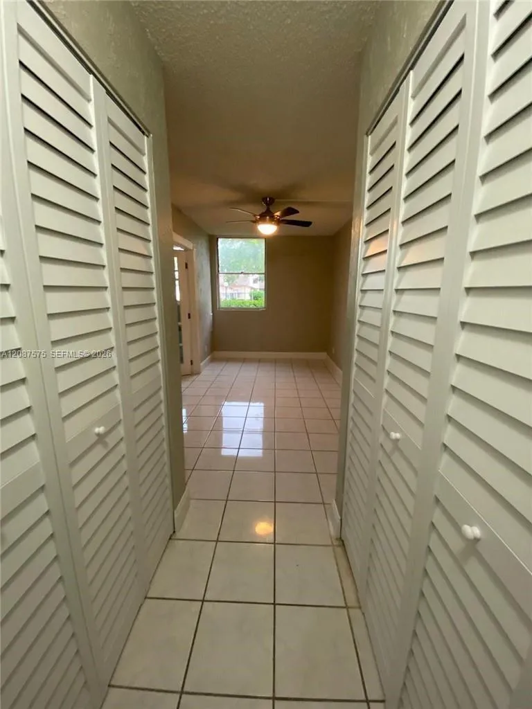 2771 Riverside Dr #111-A Coral Springs, FL 33065