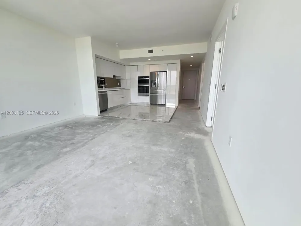 1170 E Hallandale Beach Blvd #1105 Hallandale Beach, FL 33009