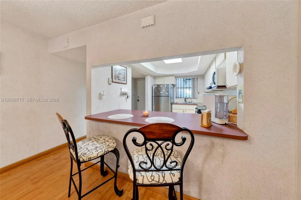 305 W 68th St #419 Hialeah, FL 33014