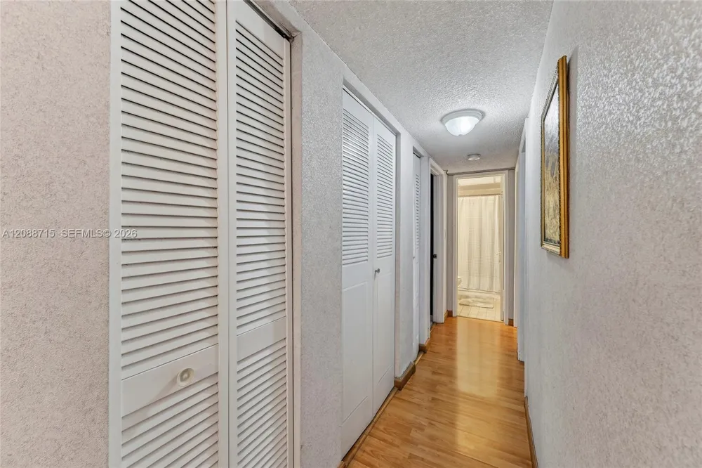 305 W 68th St #419 Hialeah, FL 33014