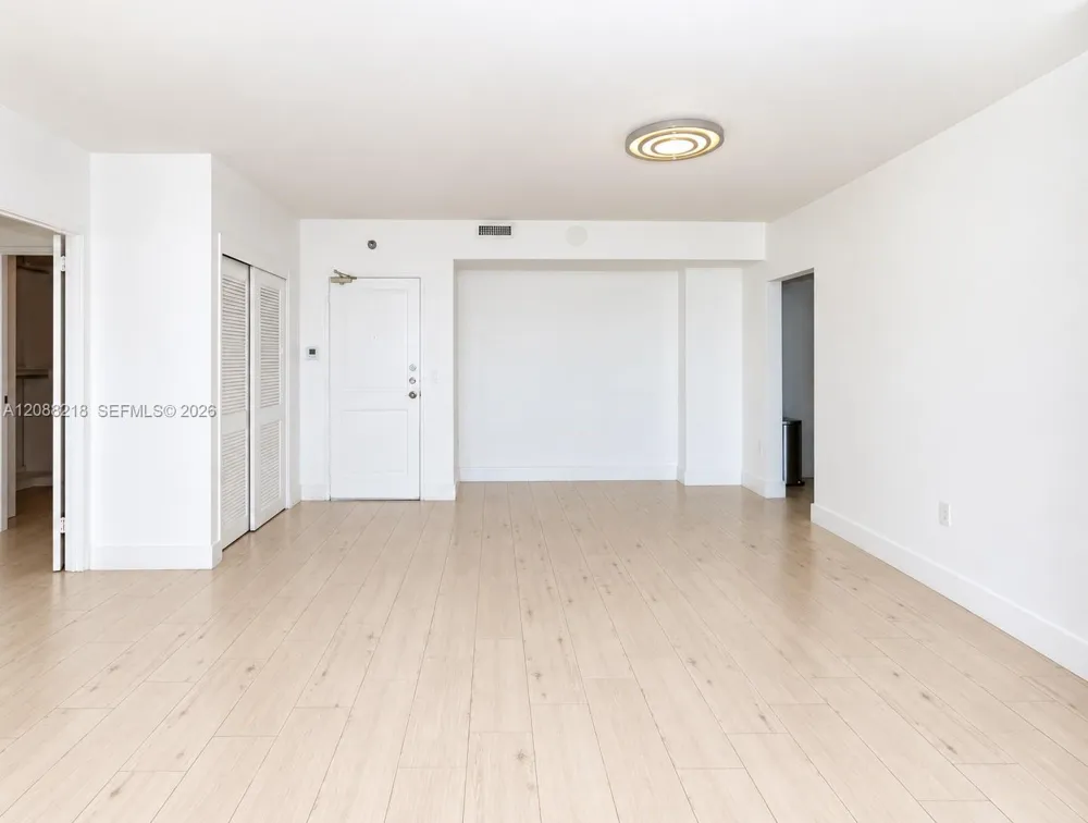 10185 Collins Ave #1017 Bal Harbour, FL 33154