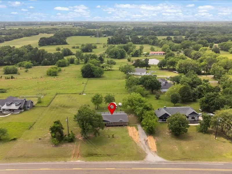 3901 Fm 1395 Wills Point, TX 75169