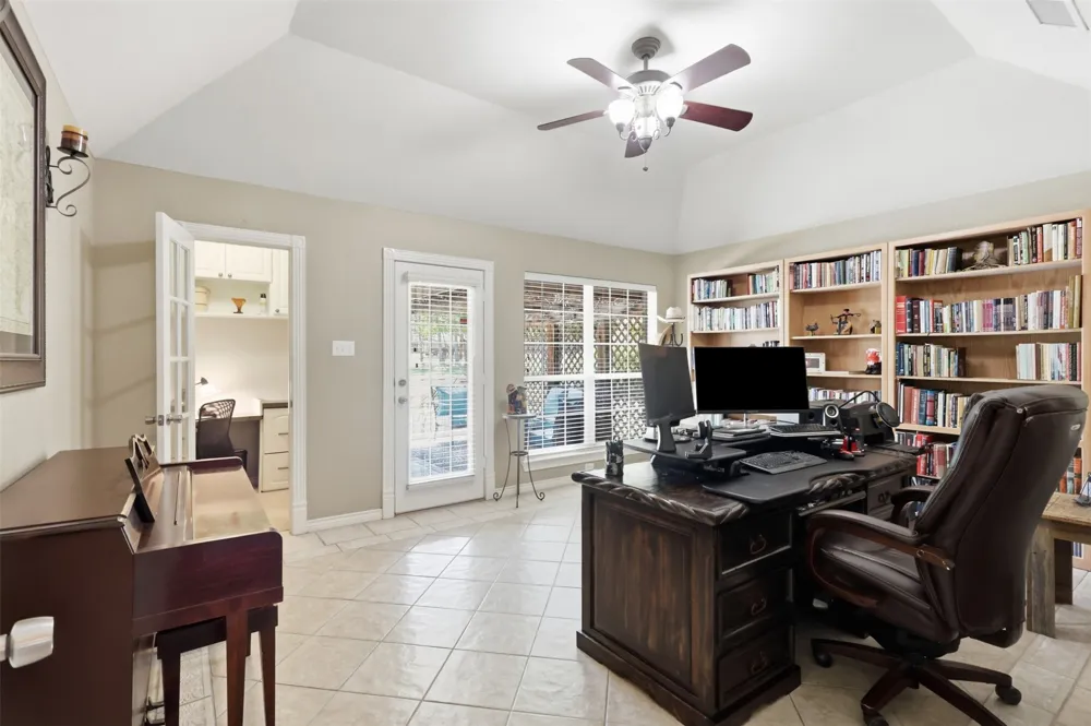 109 Crestwood Lane Springtown, TX 76082