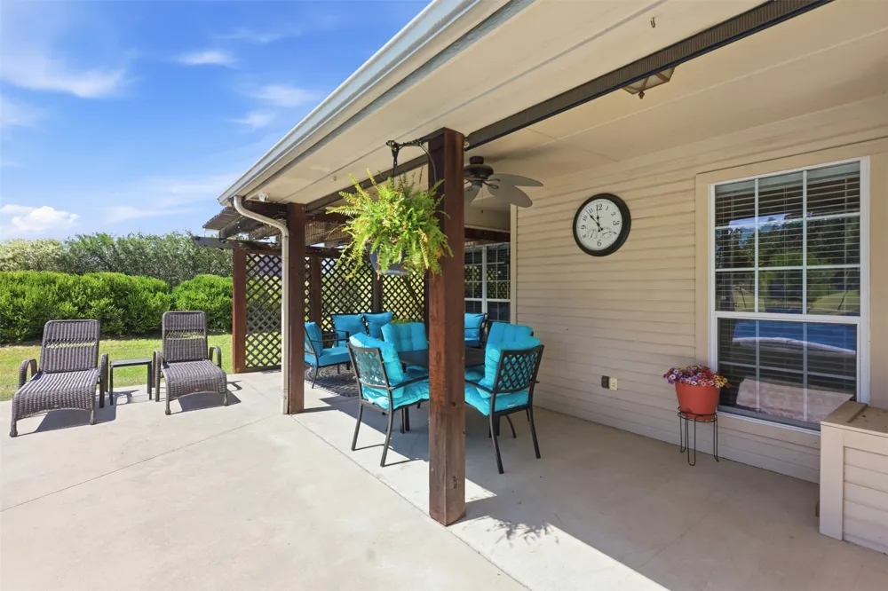109 Crestwood Lane Springtown, TX 76082