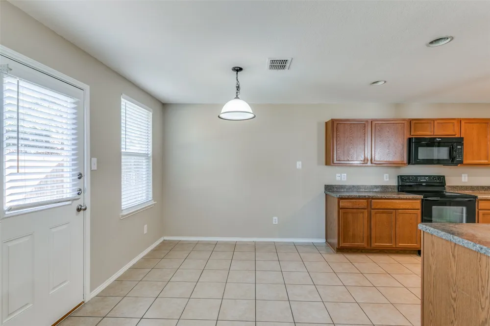 13085 Minnow Way Frisco, TX 75035