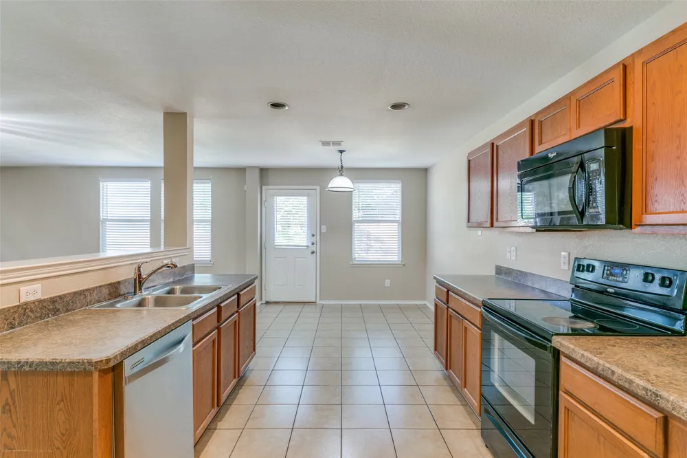 13085 Minnow Way Frisco, TX 75035