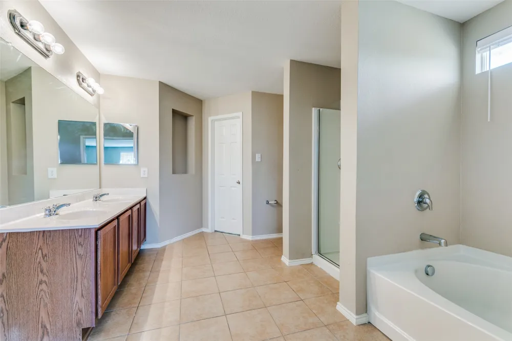 13085 Minnow Way Frisco, TX 75035
