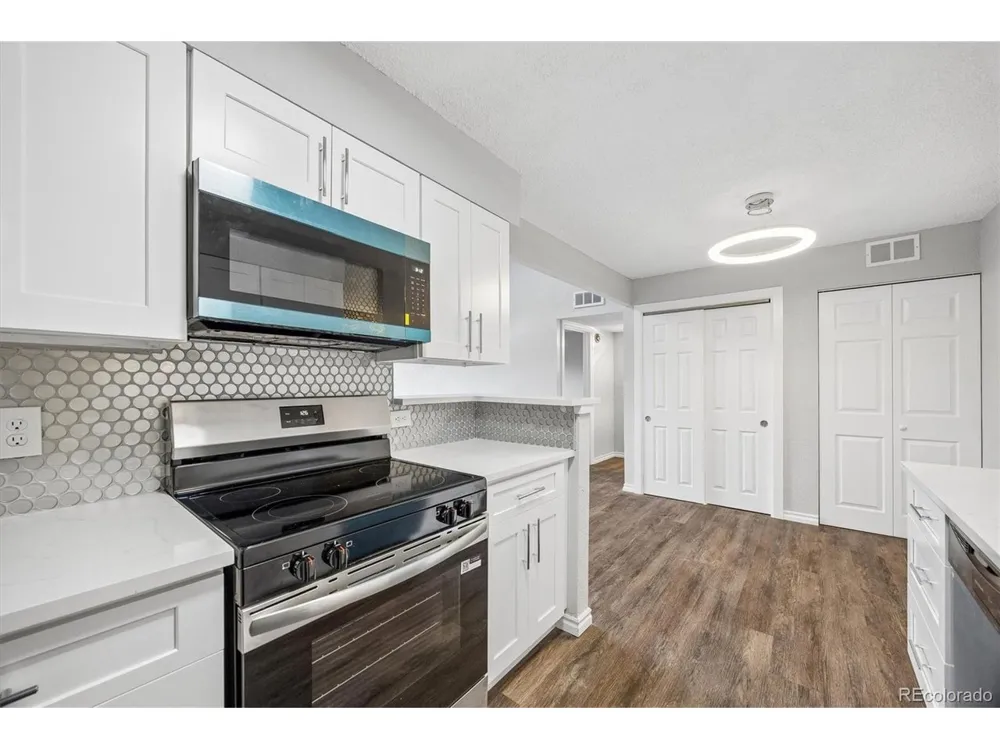 7000 W 20th Avenue #206 Lakewood, CO 80214