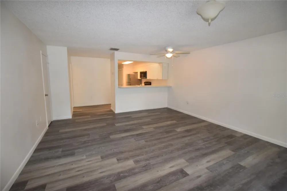 906 SUMTER STREET Leesburg, FL 34748