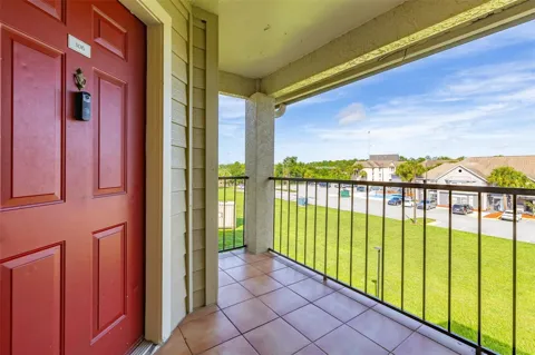 3038 PARKWAY BOULEVARD #306