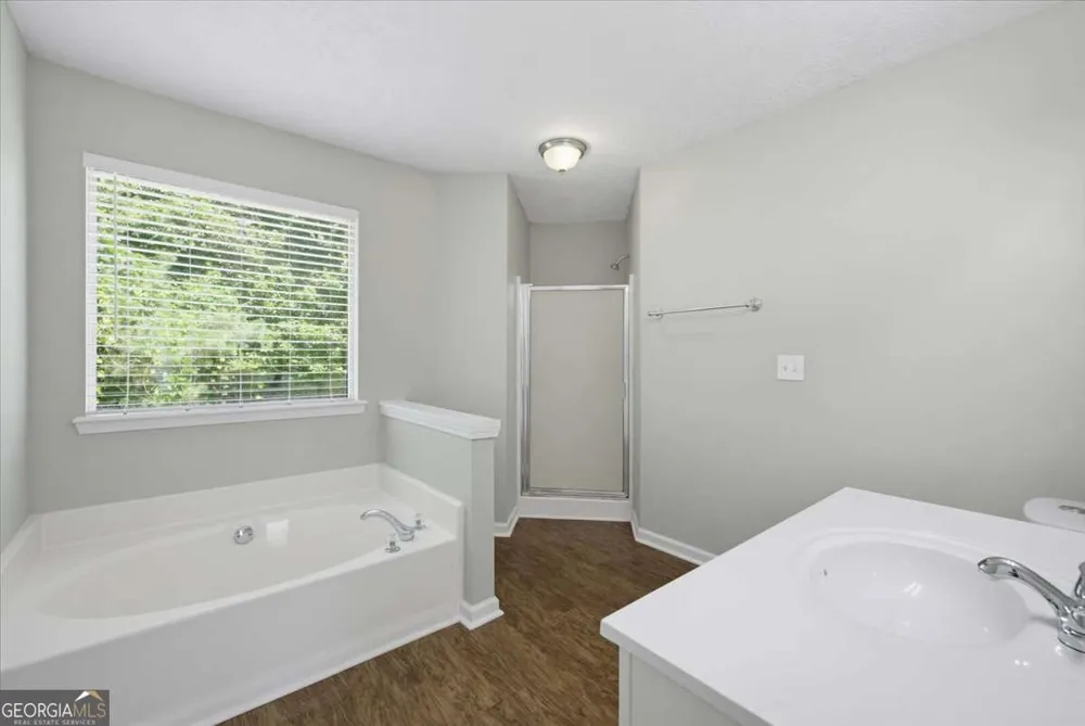 4869 Noah RDG Acworth, GA 30101