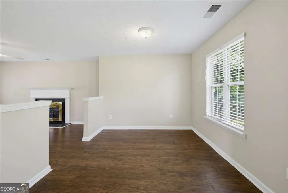 4869 Noah RDG Acworth, GA 30101
