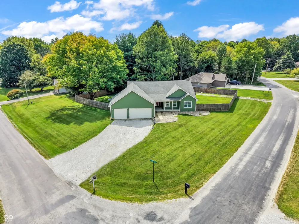 192 Jefferson Valley Coatesville, IN 46121