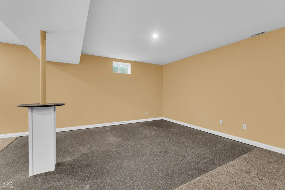 192 Jefferson Valley Coatesville, IN 46121
