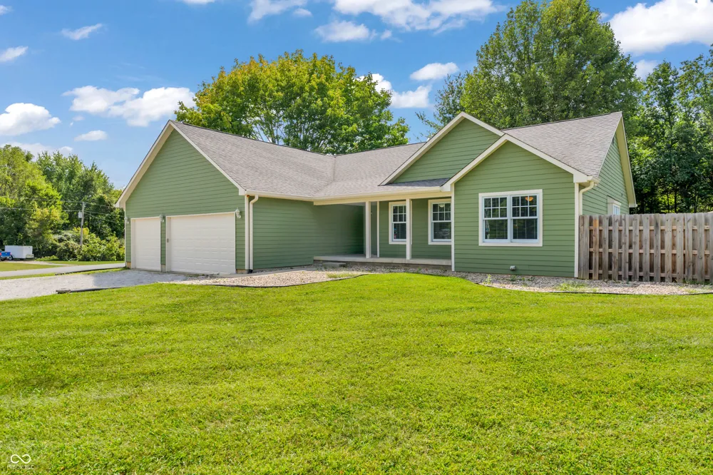 192 Jefferson Valley Coatesville, IN 46121