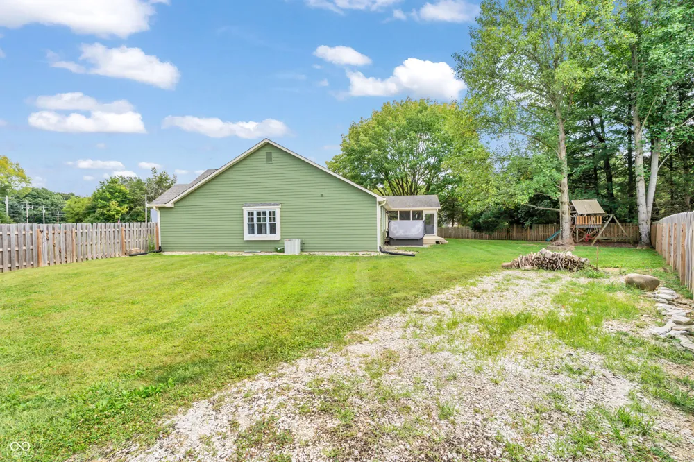 192 Jefferson Valley Coatesville, IN 46121