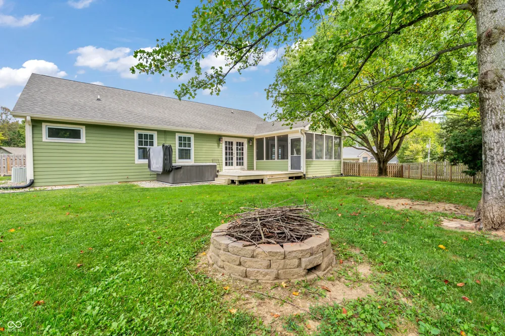 192 Jefferson Valley Coatesville, IN 46121