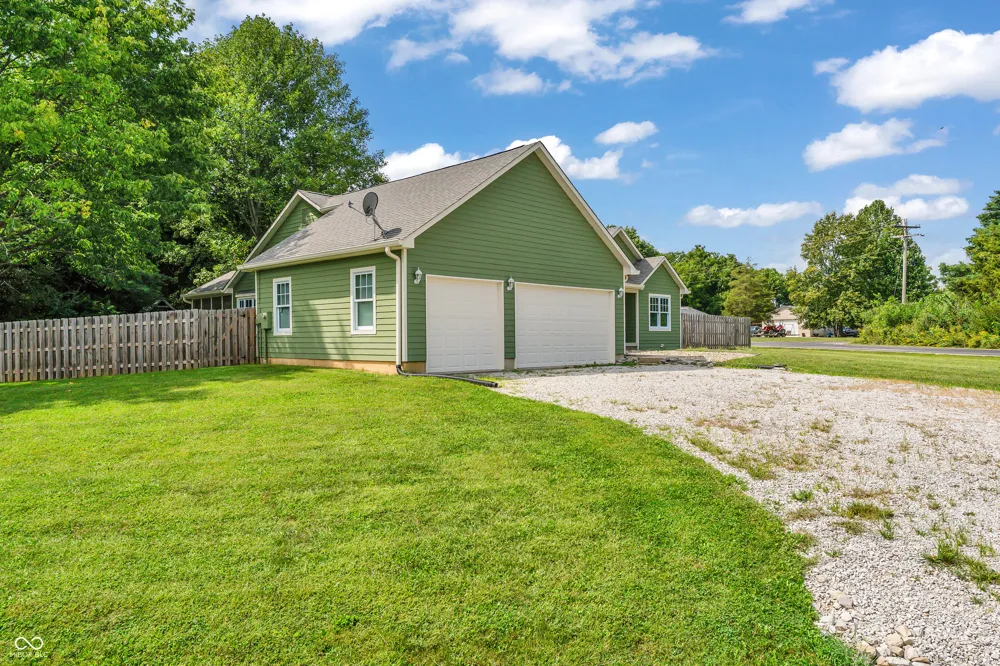 192 Jefferson Valley Coatesville, IN 46121