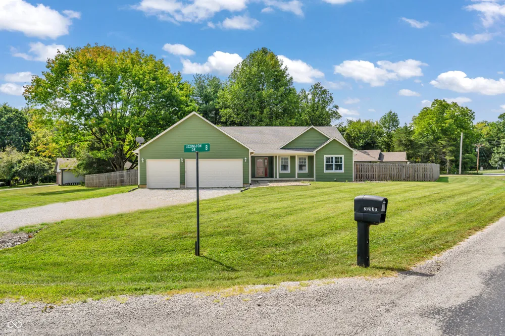 192 Jefferson Valley Coatesville, IN 46121