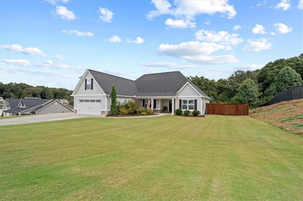 235 Willow Haven Street SE Calhoun, GA 30701