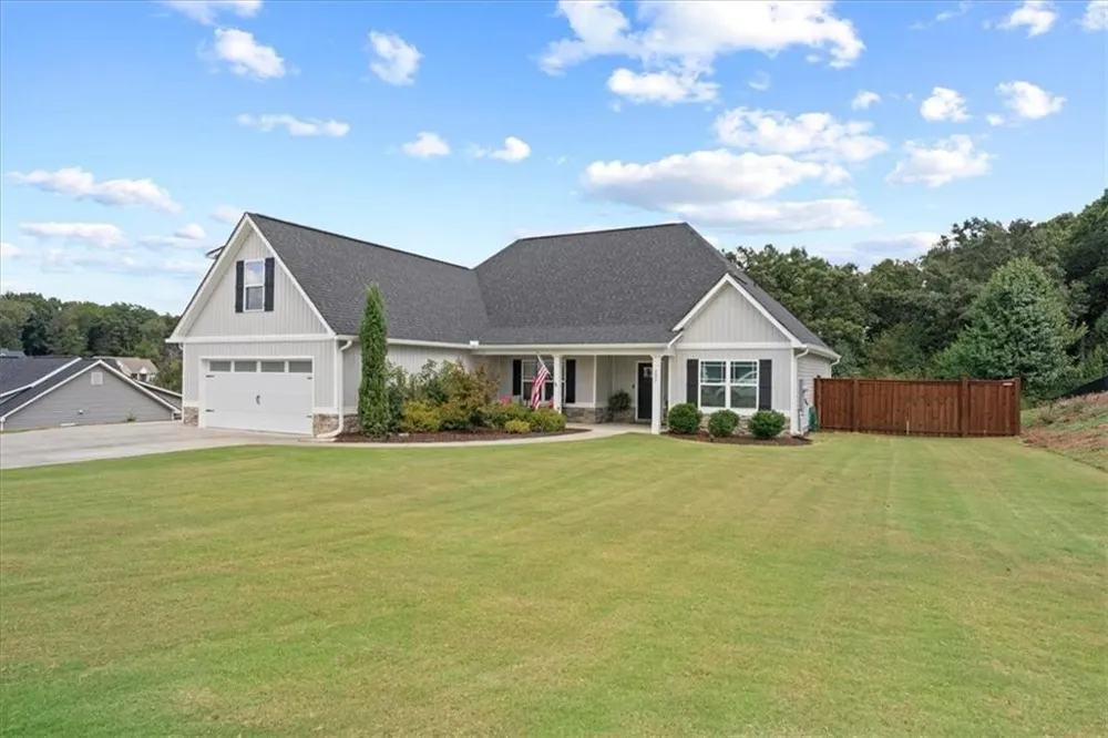 235 Willow Haven Street SE Calhoun, GA 30701