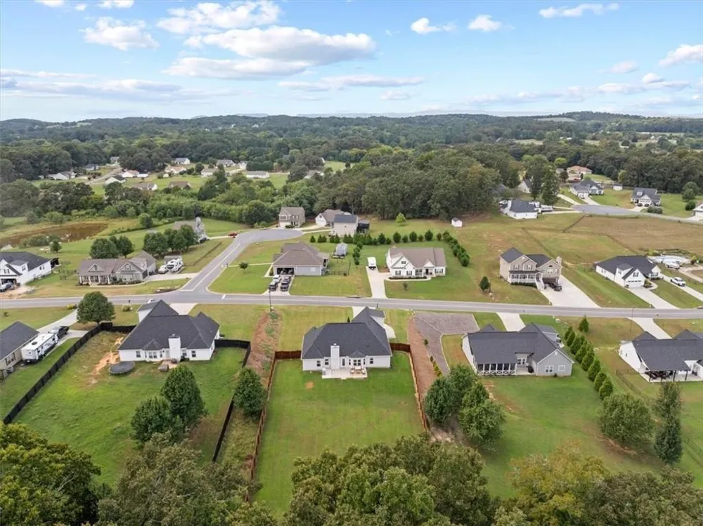 235 Willow Haven Street SE Calhoun, GA 30701