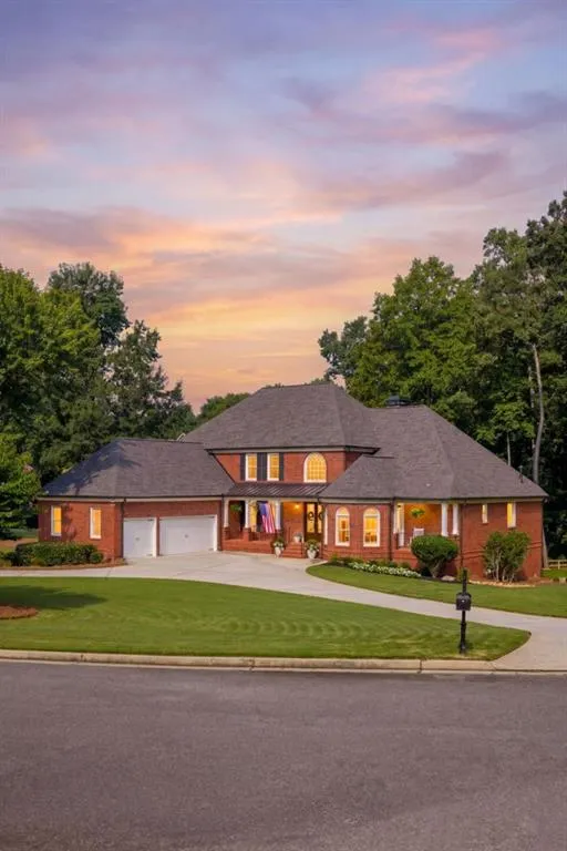 190 Oakhurst Leaf Drive Milton, GA 30004