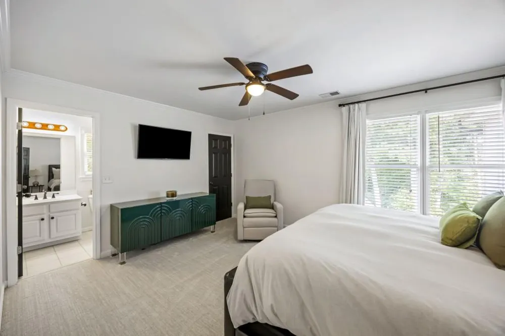 190 Oakhurst Leaf Drive Milton, GA 30004