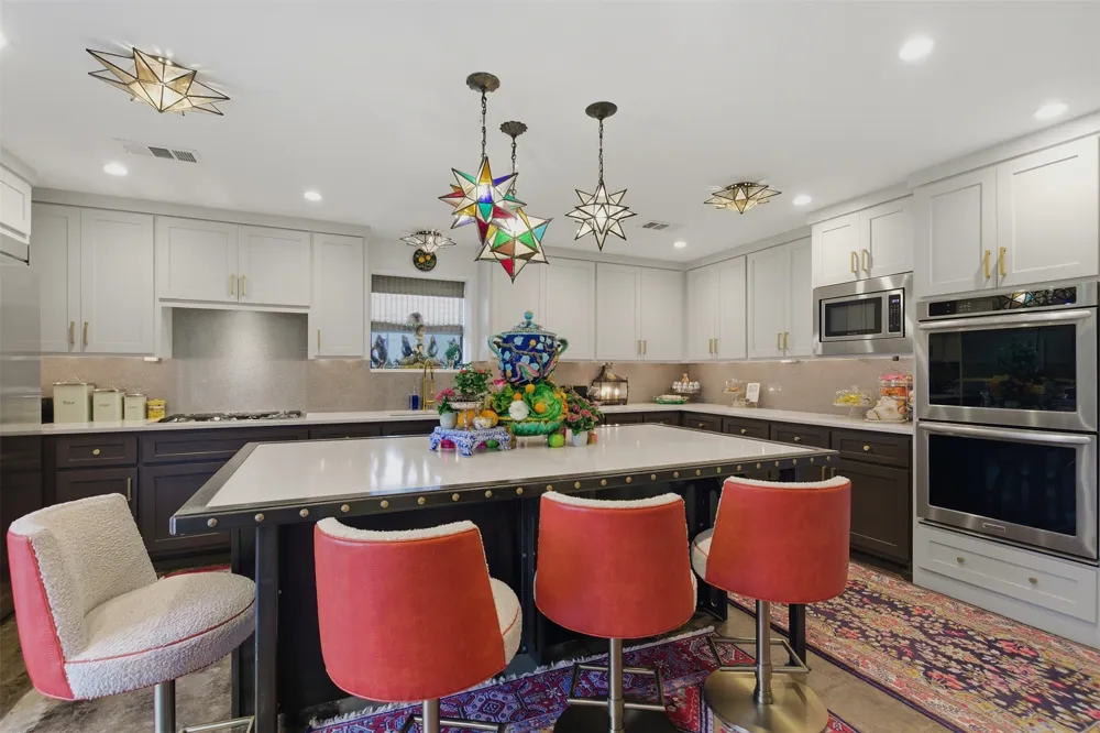 2303 Farrington Street #110 Dallas, TX 75207