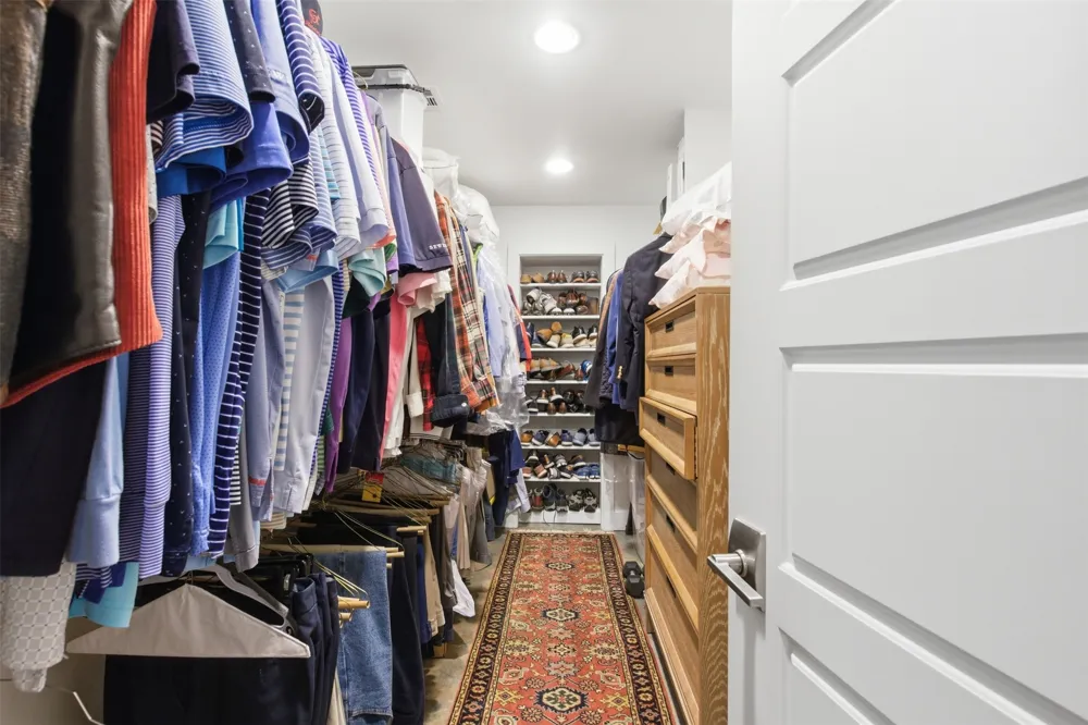 2303 Farrington Street #110 Dallas, TX 75207
