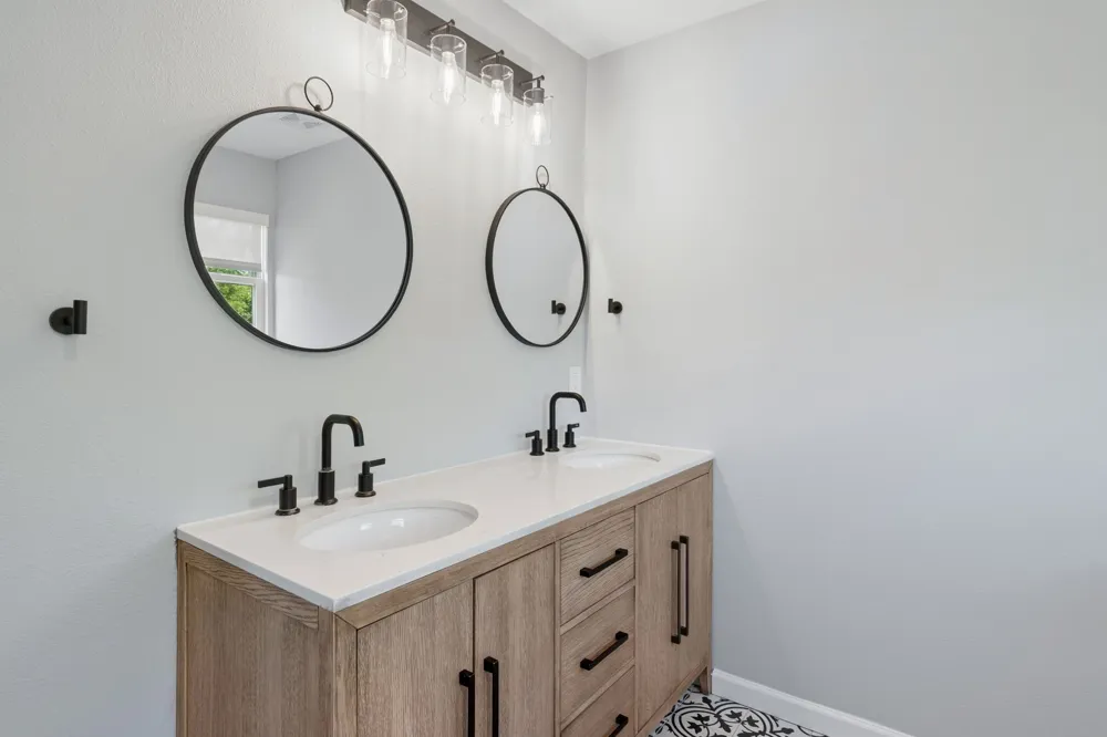 2728 Livingston Avenue Fort Worth, TX 76110