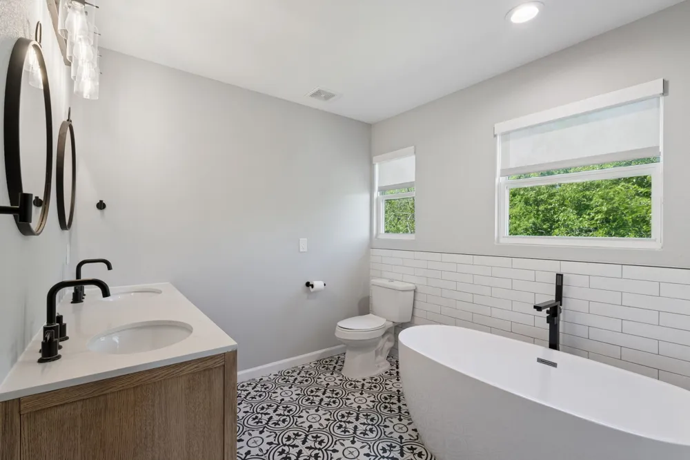 2728 Livingston Avenue Fort Worth, TX 76110