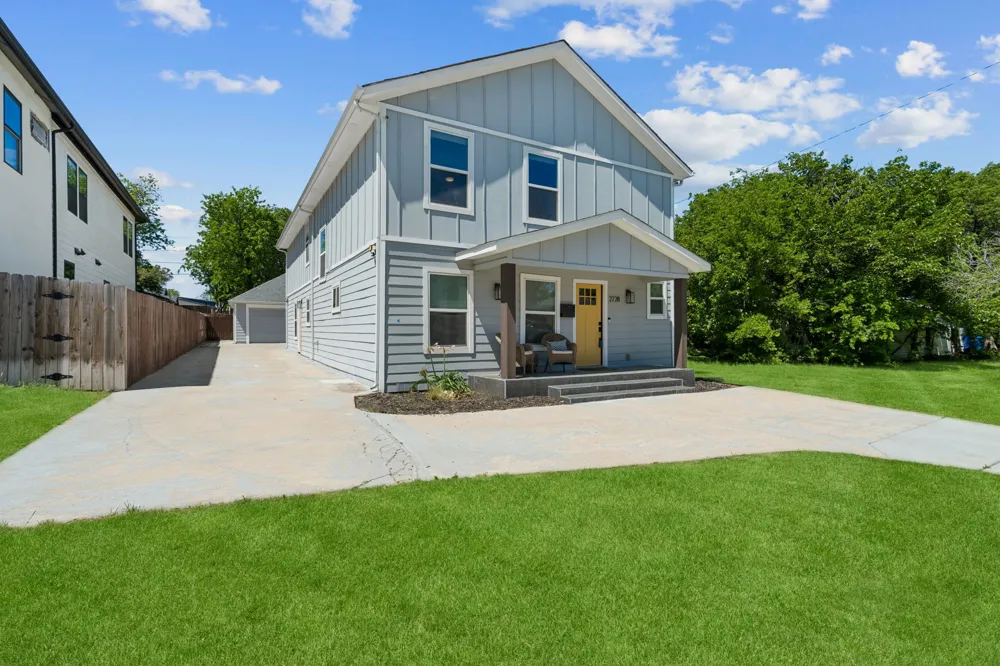 2728 Livingston Avenue Fort Worth, TX 76110