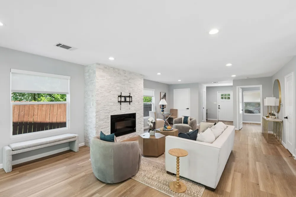 2728 Livingston Avenue Fort Worth, TX 76110