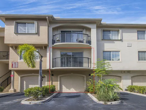 500 CRESTWOOD COURT #506