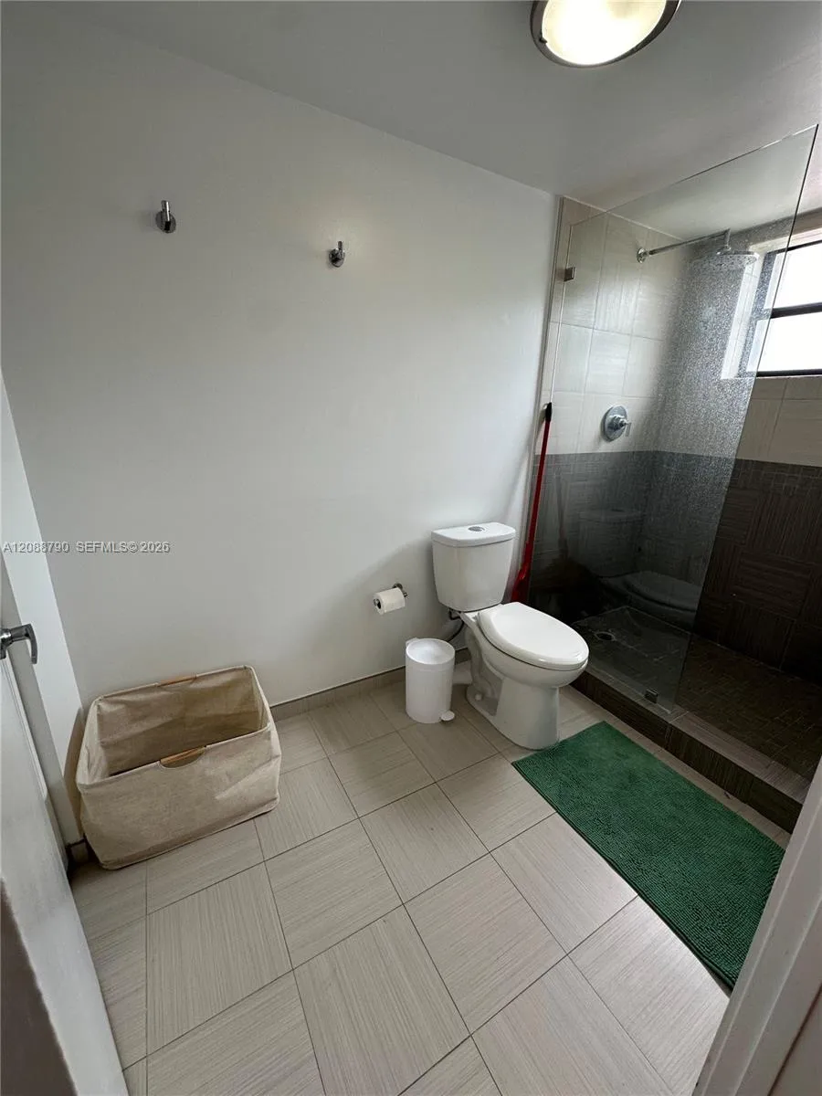 55 Ocean Lane Dr #2028 Key Biscayne, FL 33149