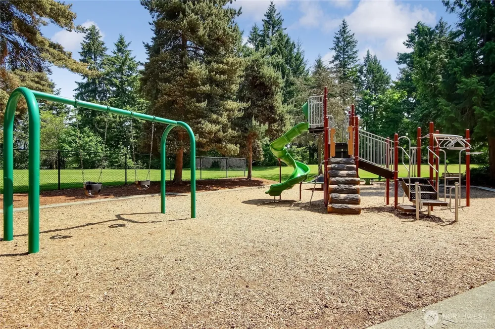5117 Nathan Loop SE Auburn, WA 98092