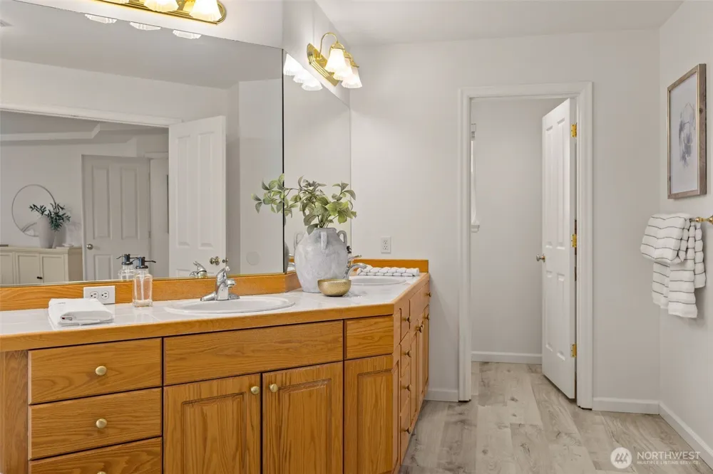 17617 31st Drive SE Bothell, WA 98012