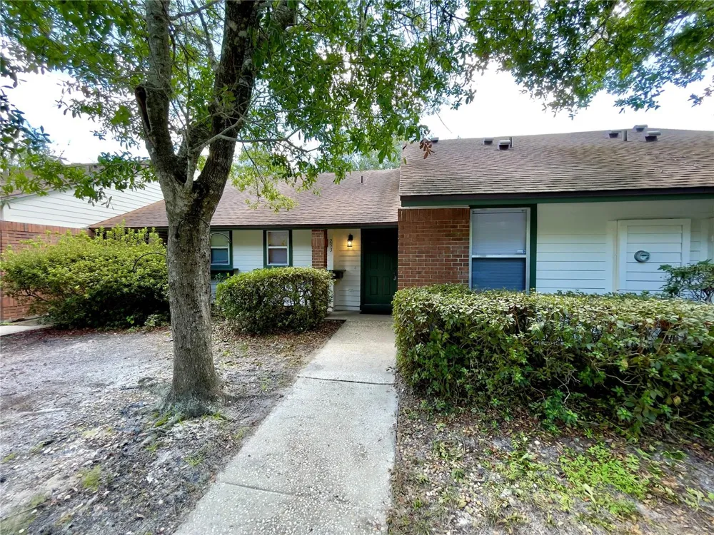 253 S WILDERNESS POINT #14B Casselberry, FL 32707