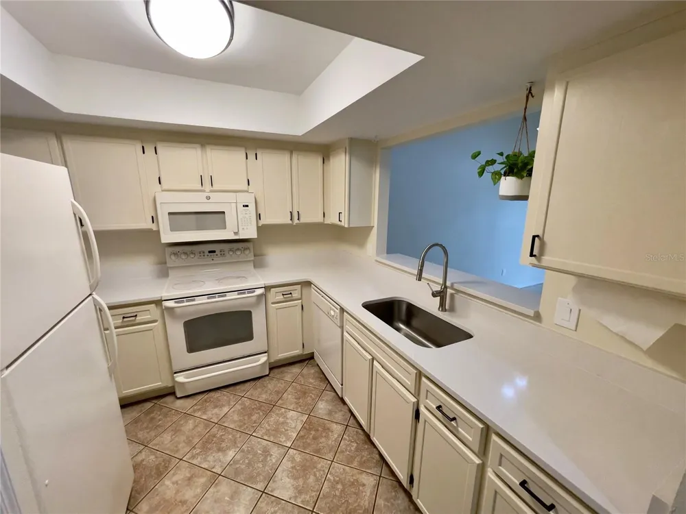 253 S WILDERNESS POINT #14B Casselberry, FL 32707