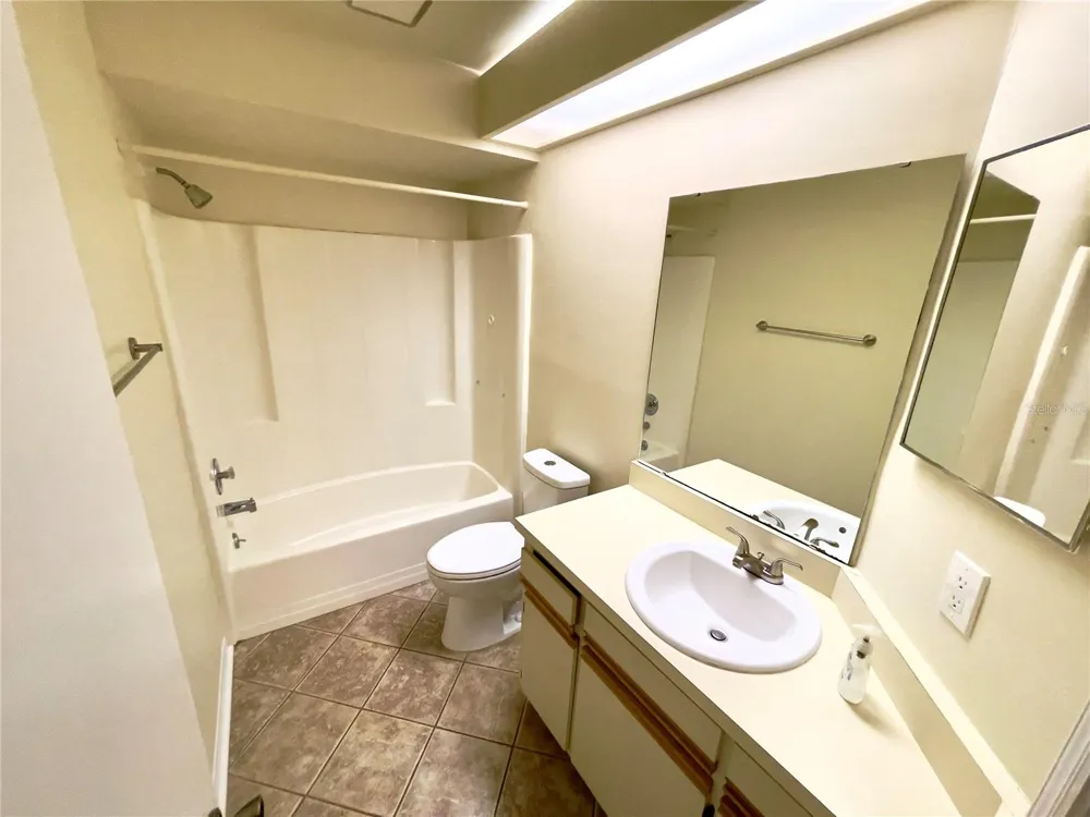 253 S WILDERNESS POINT #14B Casselberry, FL 32707