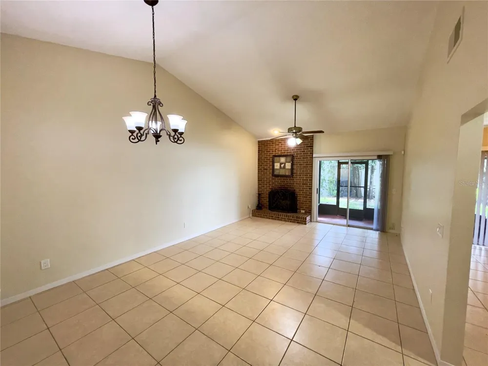 253 S WILDERNESS POINT #14B Casselberry, FL 32707