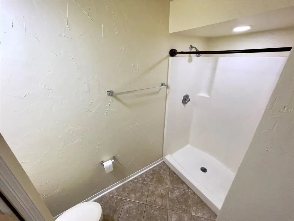 253 S WILDERNESS POINT #14B Casselberry, FL 32707