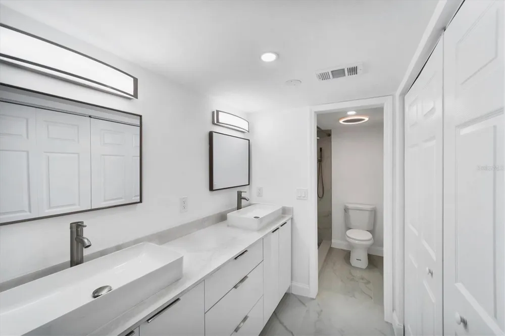 1730 MANASOTA BEACH ROAD #105 Englewood, FL 34223