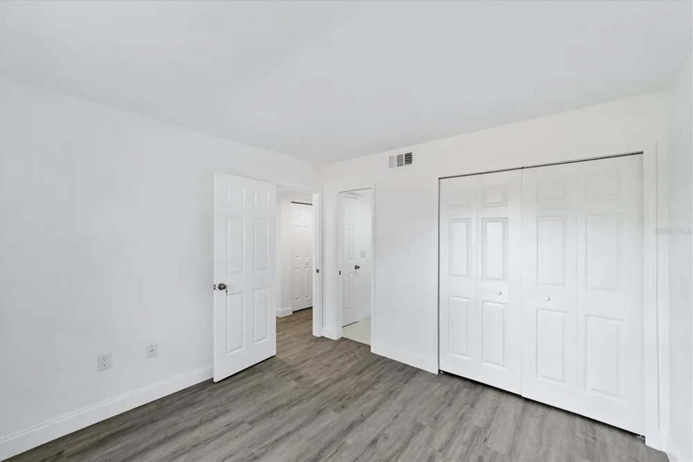 1730 MANASOTA BEACH ROAD #105 Englewood, FL 34223
